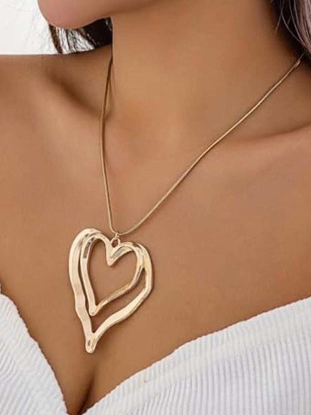 Chunky Gold Tone Double Heart Necklace Large Y2K Statement Pendant